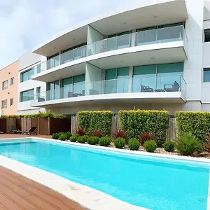 Avenida Loft- By Onartstays Cascais