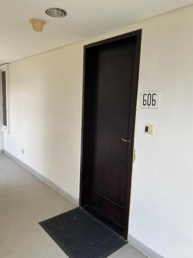 Stylish 2 Bedroom Penthouse Apt, Newly Refreshed, 50 Mbps, Pool, Gym, Resto Kuta  Indonesia