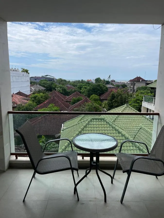 Stylish 2 Bedroom Penthouse Apt, Newly Refreshed, 50 Mbps, Pool, Gym, Resto Kuta  Indonesia